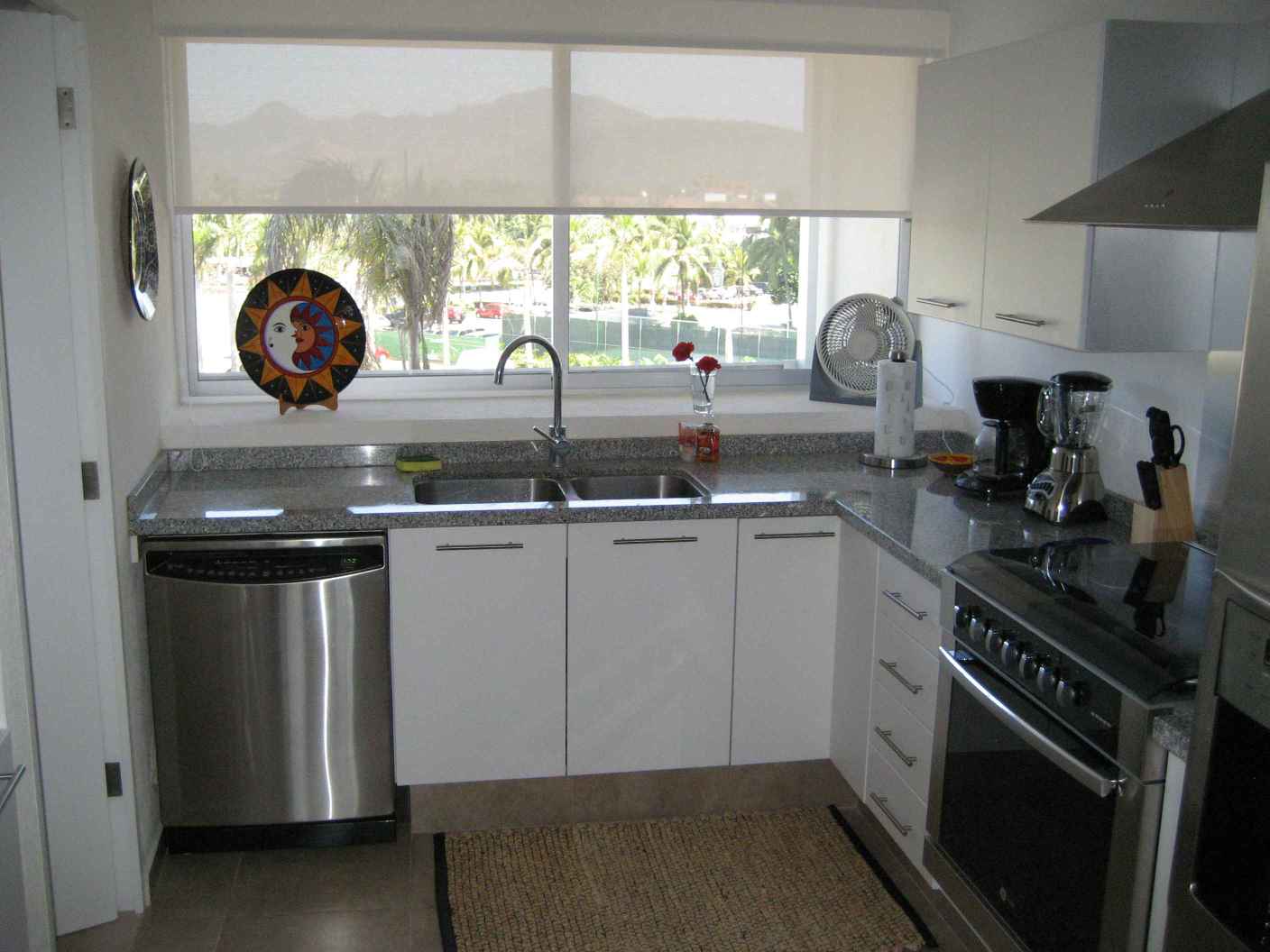 Amara Ixtapa Condo Vacation Rental - Kitchen